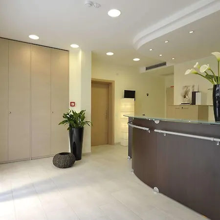 Aparthotel Rubino Fogliano Marina
