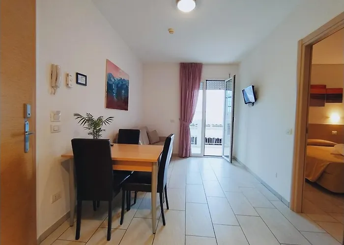 Aparthotel Rubino 3*